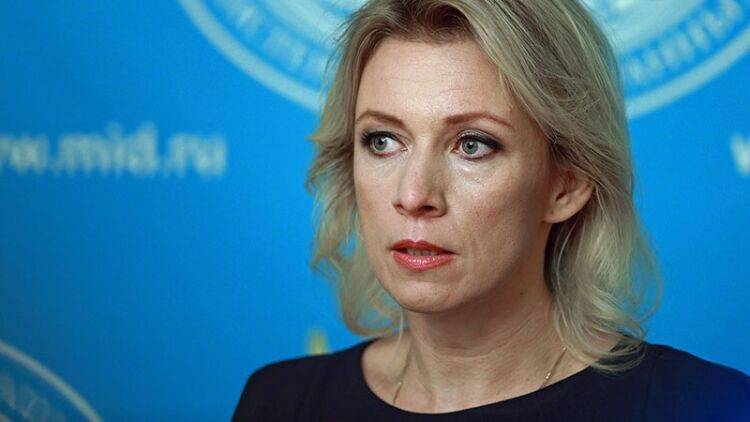 Захарова разоблачила фейки NYT и FT о ситуации в России на карантине