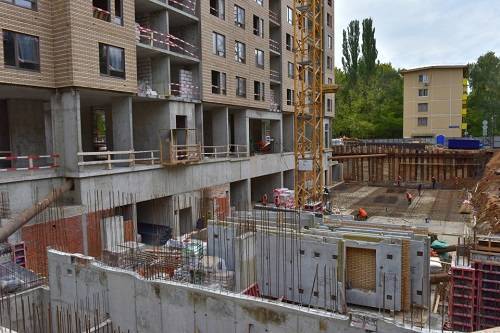 В столице возобновлено строительство домов по программе реновации