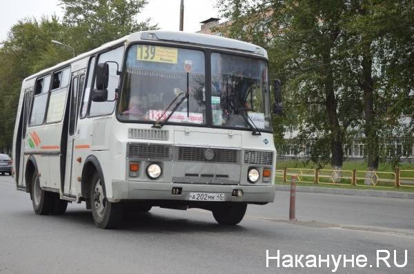 В Киеве протестуют перевозчики, требуя разрешить им работать
