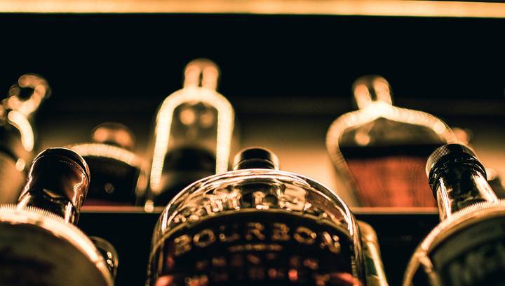 Смертность повысилась: Минздрав предлагает увеличить возраст продажи алкоголя