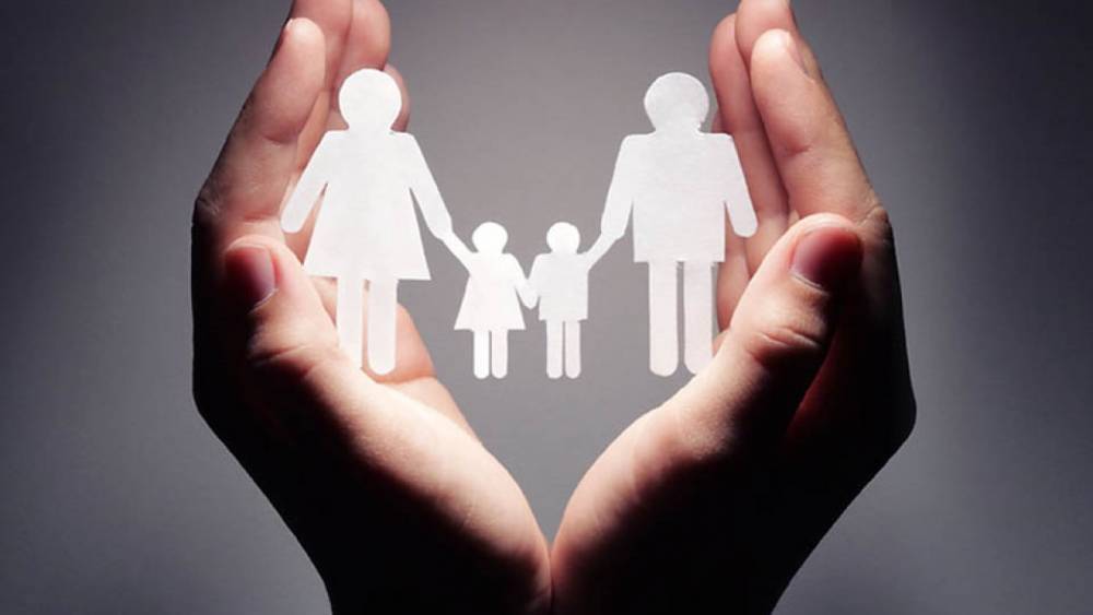 Токаев подписал закон, утверждающий новые пособия для многодетных семей