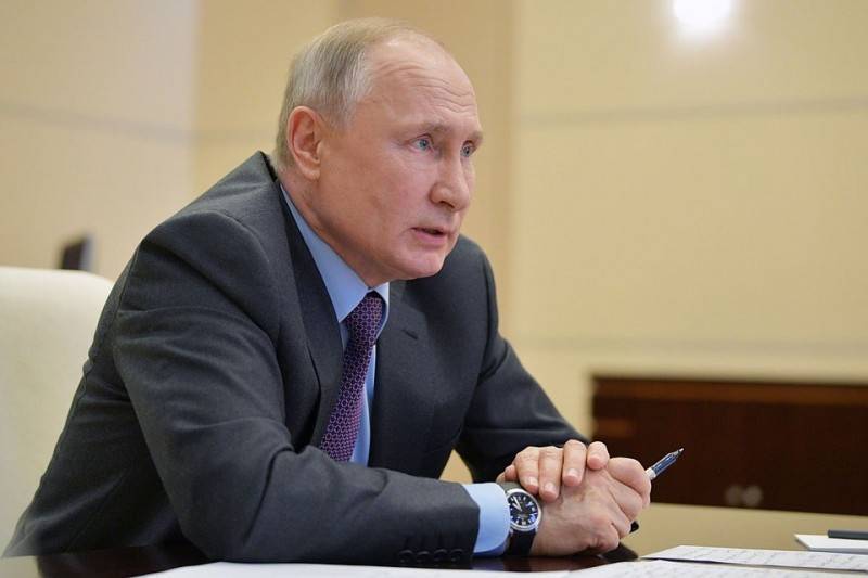 Совещание Владимира Путина по поддержке авиаотрасли 13 мая 2020: прямая онлайн-трансляция