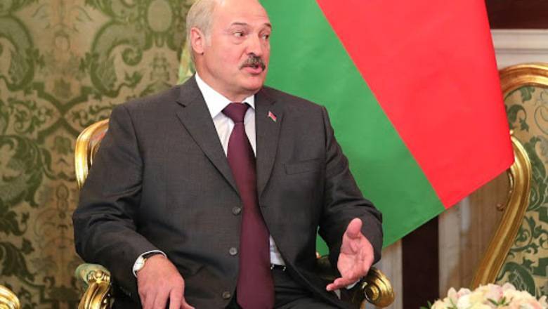 Александр Лукашенко заявил о снижении заболеваемости коронавирусом после парада