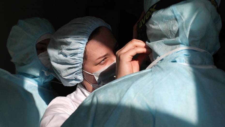Минздрав сообщил о 400 очагах коронавируса в больницах России