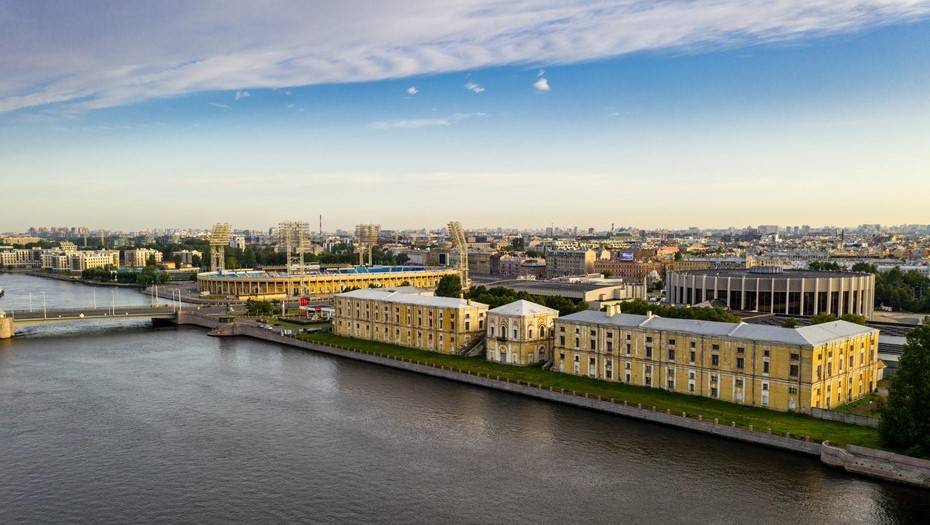 Петербург получил в собственность склады "Тучкова буяна"