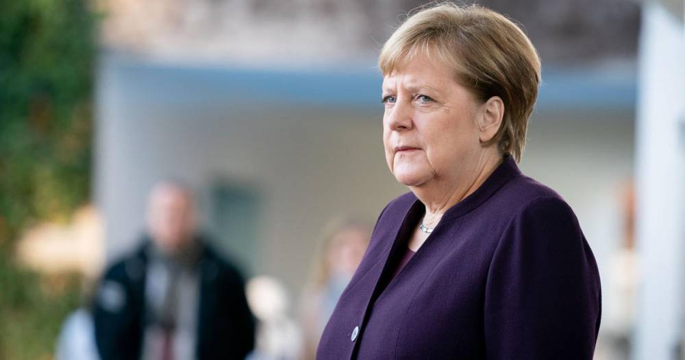 Меркель отреагировала на угрозу санкций со стороны Евросоюза
