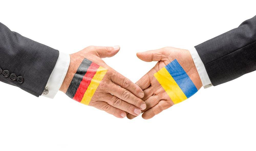 Меркель рассматривает возможность выделения помощи для борьбы с COVID-19 в Украине