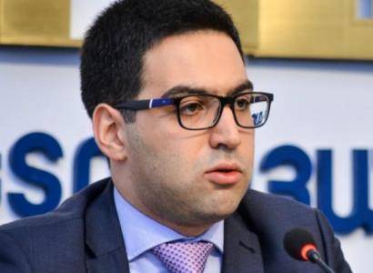Министр юстиции Армении направил вопросы в Венецианскую комиссию в связи с ситуацией вокруг КС