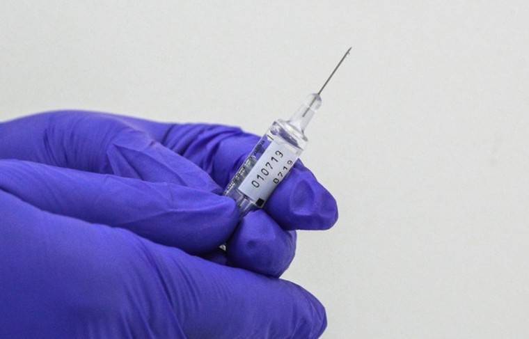 Сотрудникам Сбербанка предложили стать добровольцами в тестировании вакцины