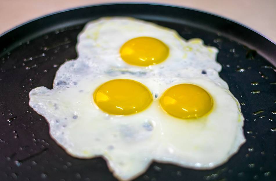 Шеф-повар из Австралии раскрыла секретный ингредиент для идеальной яичницы