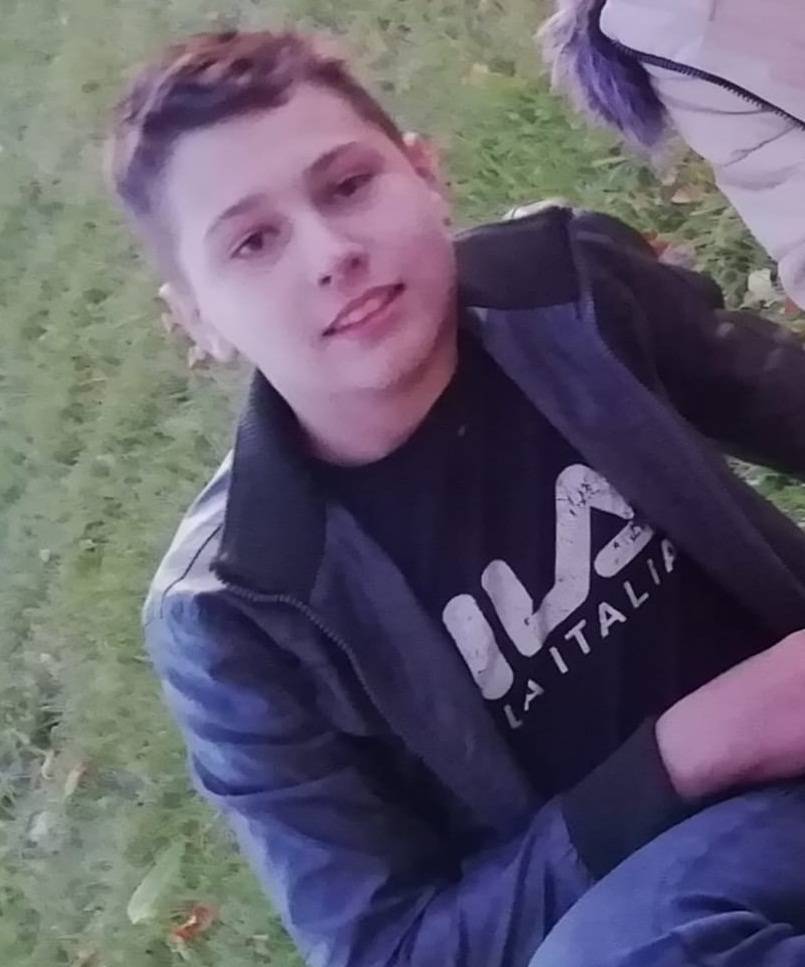 Полицейские разыскивают в Кузбассе без вести пропавшего подростка