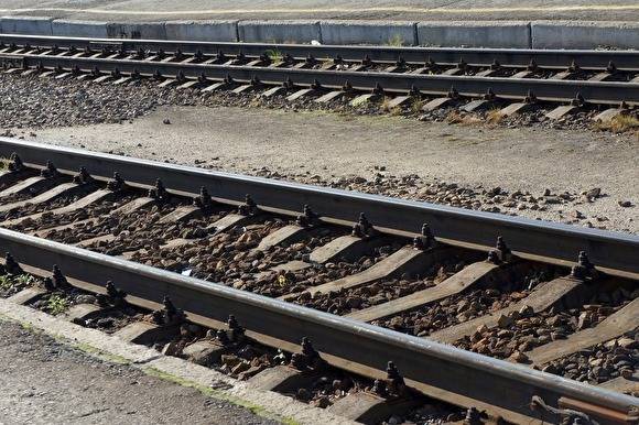 В Челябинской области мужчина погиб, попав под пассажирский поезд