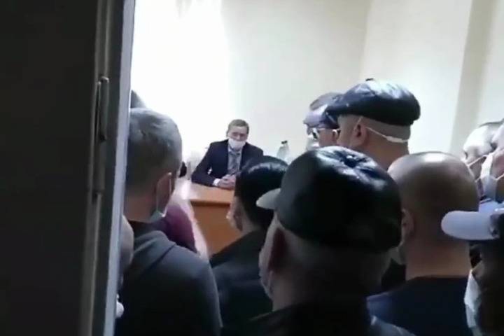 Нижегородский министр назвал «срежиссированным» протест медиков из-за невыплаты президентских надбавок