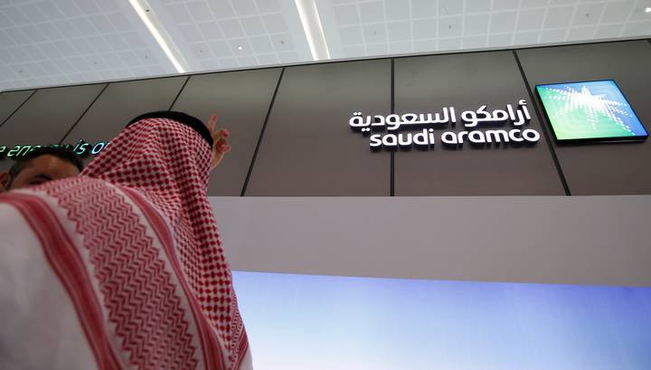 Саудовская Аравия сокращает поставки нефти азиатским покупателям