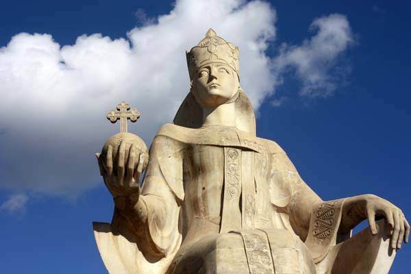 В Грузии отмечают «Тамароба» – день памяти легендарной Царицы Тамар