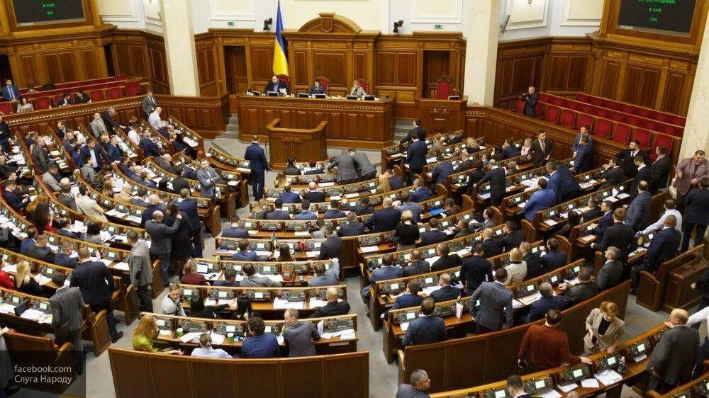 Депутаты Рады раскритиковали Шмыгаля за отрицание Дня Победы