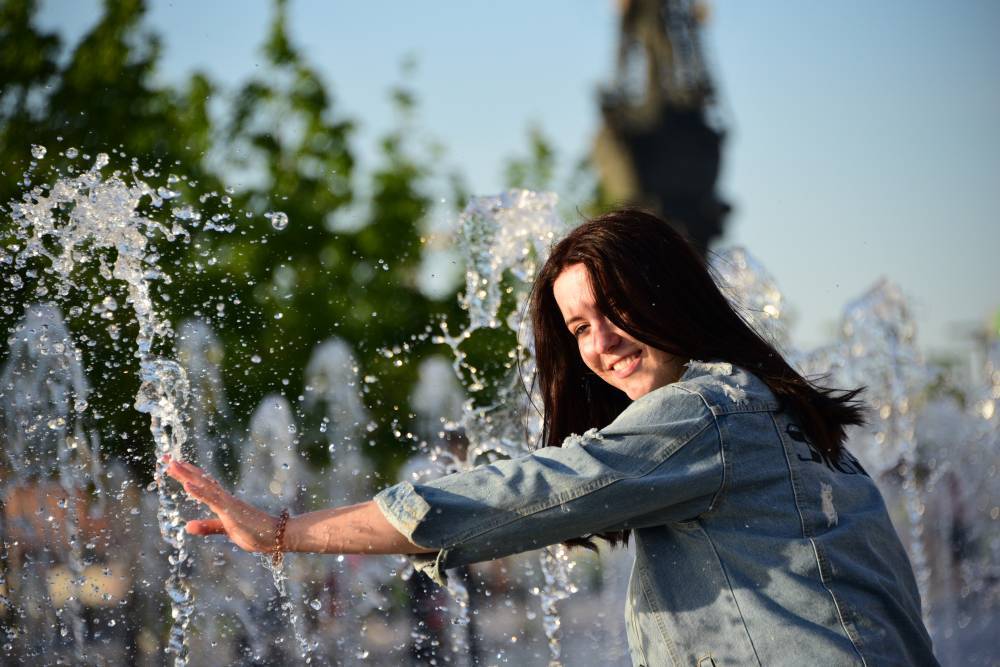 Синоптики пообещали частые волны тепла в России летом