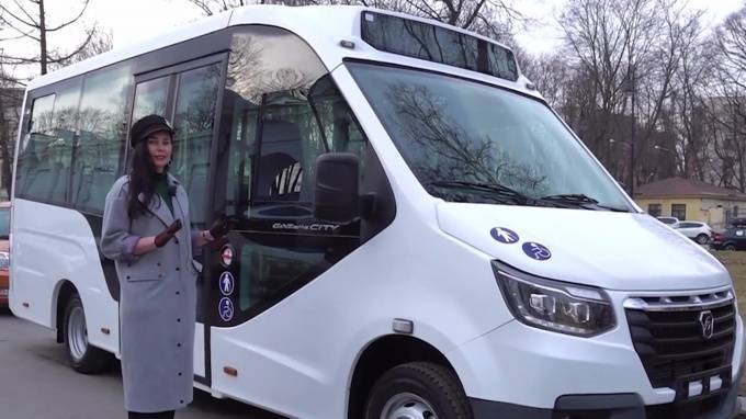 В России стартовали продажи микроавтобусов "ГАЗель City"