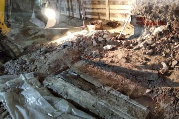 "Раскопали склеп под алтарем". Подробности обнаружения останков в Спасской церкви Тюмени