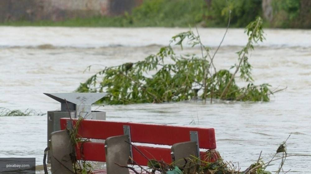 Наводнения в Казахстане привели к эвакуации более 30 тысяч жителей