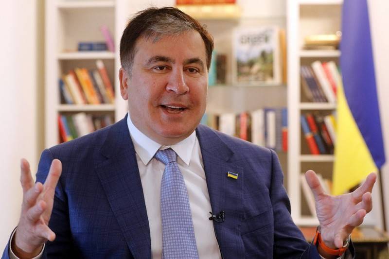 Саакашвили ищет таланты: политик хочет найти реформаторов Украины через соцсети