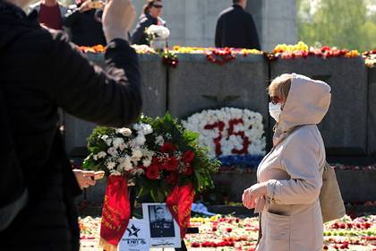 Празднующих 9 Мая граждан Латвии упрекнули в недостатке патриотизма