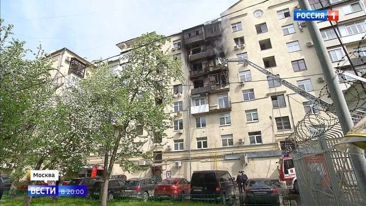 Пожар на Фрунзенской набережной: жильцы выбегали в чем попало