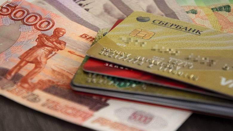 Тюменцы направили в банки свыше 18 тысяч заявлений на реструктуризацию кредитов