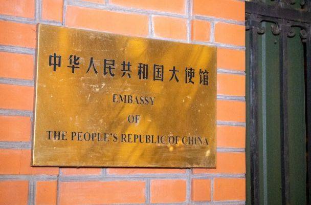 Посольство КНР отреагировало на украинский иск о коронавирусе в суде Киева