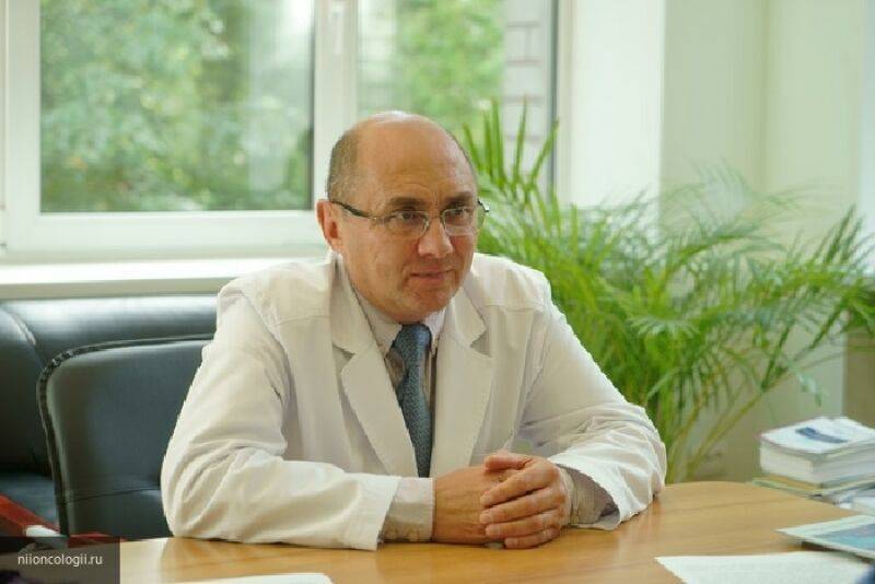Директор НМИЦ онкологии имени Петрова рассказал о лечении пациентов в эпоху коронавируса