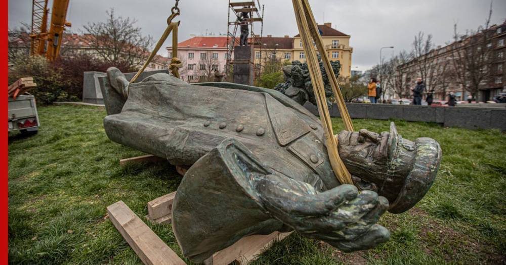 Лавров призвал восстановить памятник маршалу Коневу в Чехии