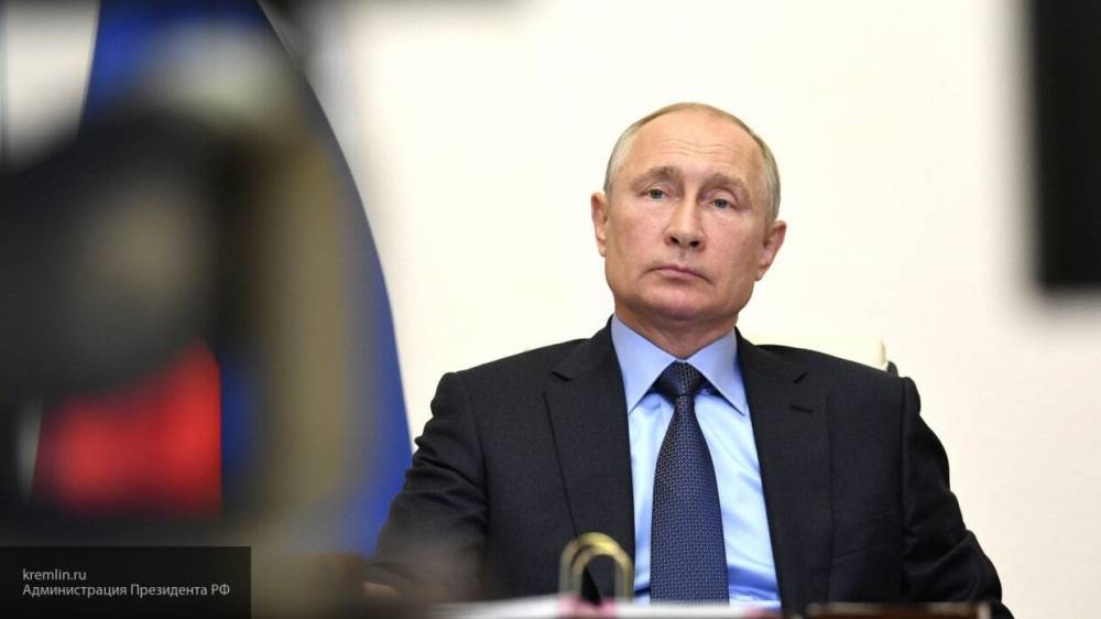 Путин призвал навести порядок в строительных нормах РФ