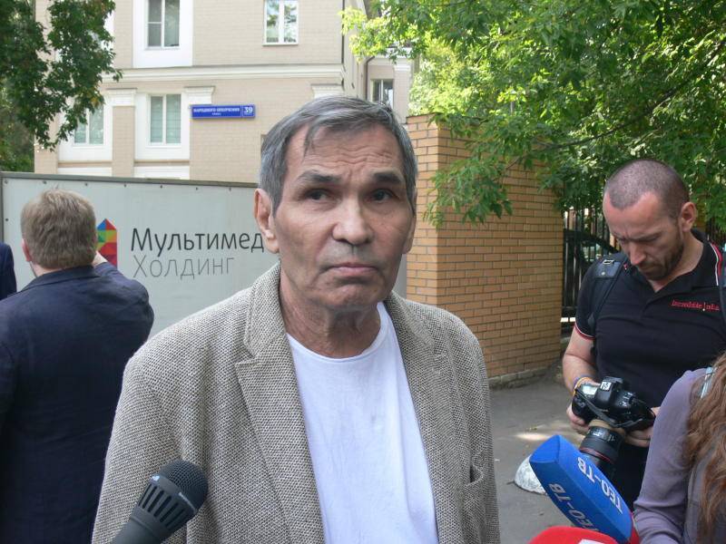 Алибасов обжаловал в кассации отказ по иску к производителю «Крота»