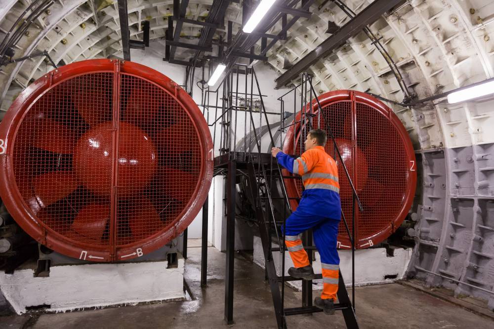 Обновленная система вентиляции позволила снизить температуру в вагонах метро