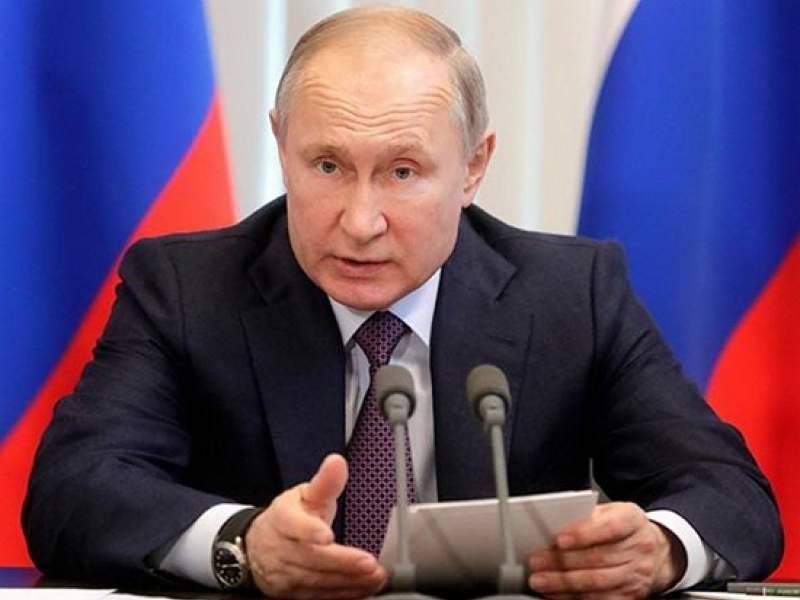 «Развели канитель бюрократическую»: Путин вновь жестко отчитал чиновников