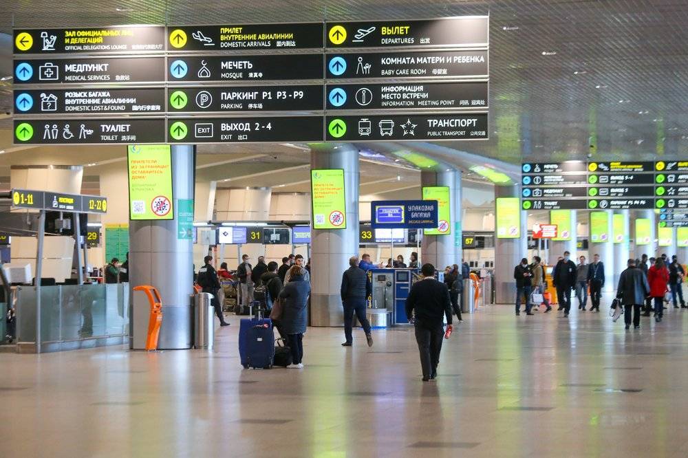 Почти 30 рейсов отменили и задержали в аэропортах Москвы
