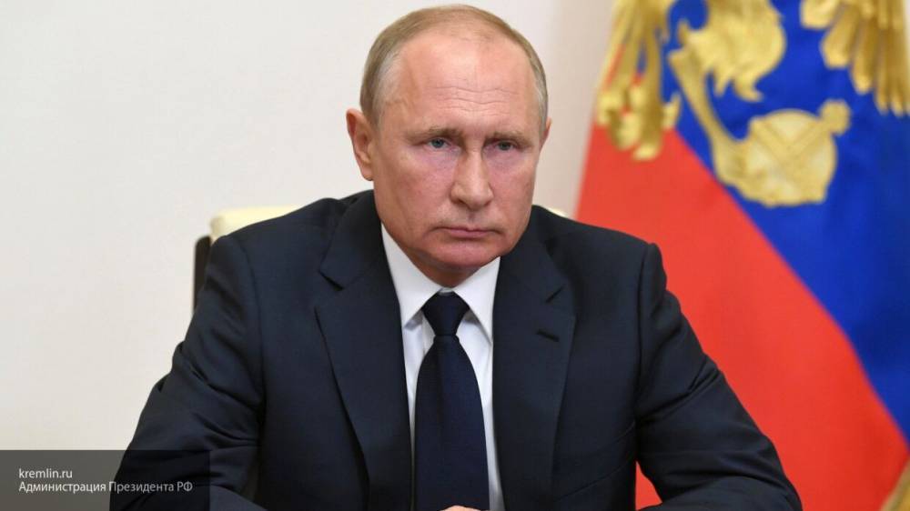 Путин напомнил о важности соблюдения режима самоизоляции для пенсионеров