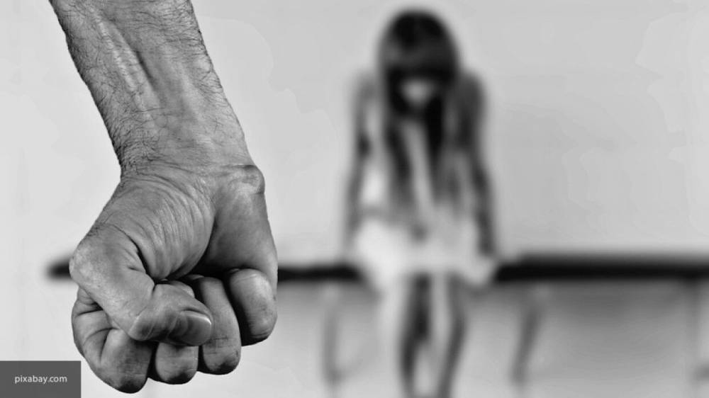 Беременная 13-летняя школьница из Железногорска заявила об изнасиловании подростком