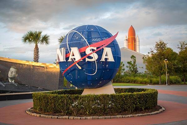 Роскосмос позвал в Россию руководство NASA для обсуждения проектов
