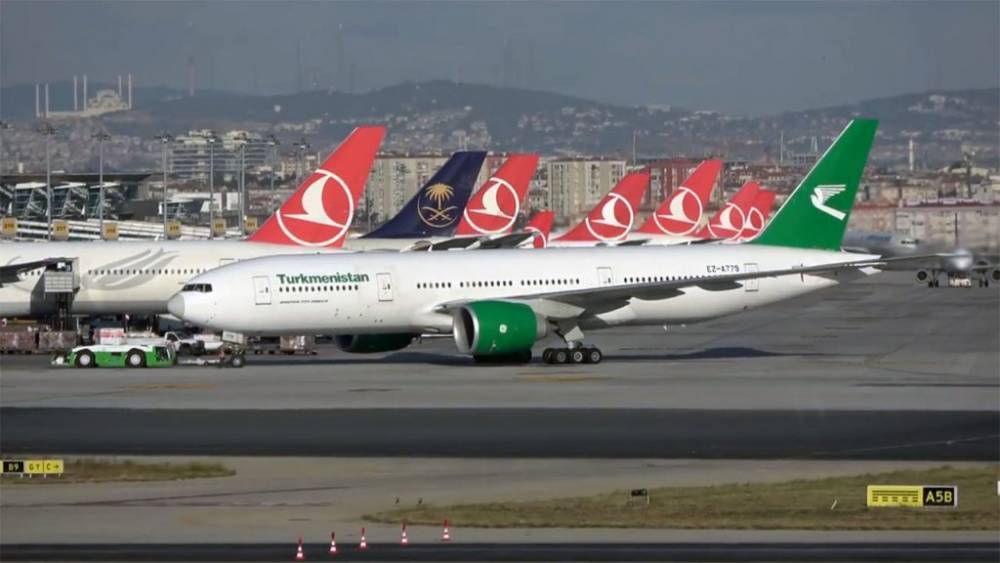 «Туркменские авиалинии» продлили приостановку международных рейсов еще на месяц