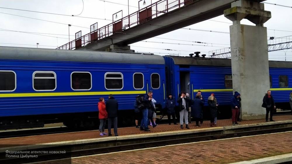 Минтранс к осени ждет восстановление пассажиропотока на железных дорогах России