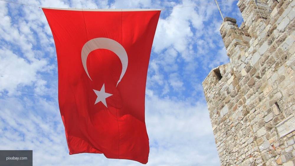 Турция будет готова к приему иностранных туристов с середины июня