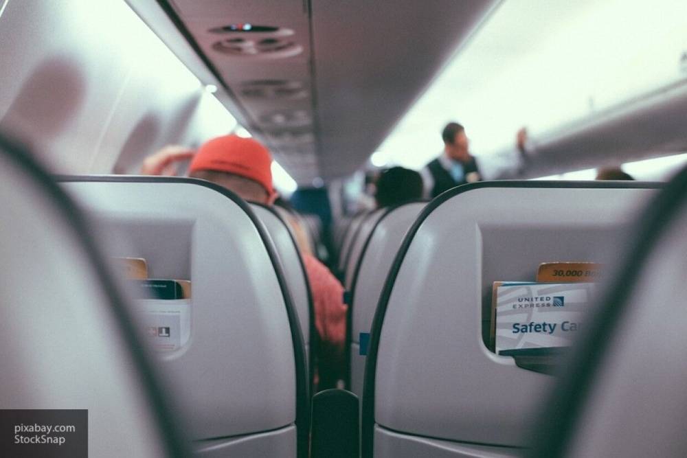 Глава Минтранса: социальное дистанцирование приведет к подорожанию билетов на самолет