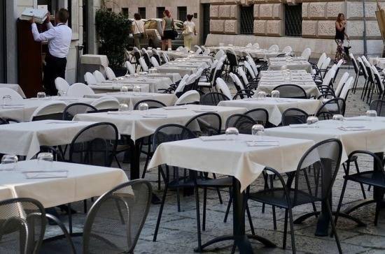 Серджо Маттарелла - В Италии почти треть владельце баров, ресторанов и магазинов не спешат открывать их 18 мая - pnp.ru - Италия