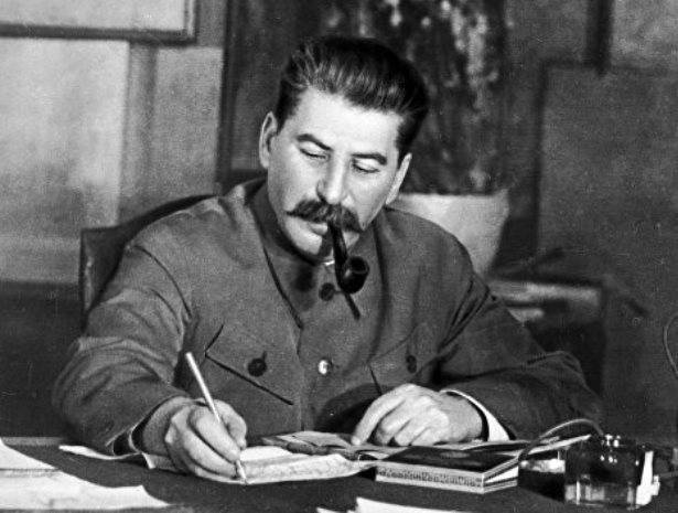 На Украине уже ставят в пример товарища Сталина