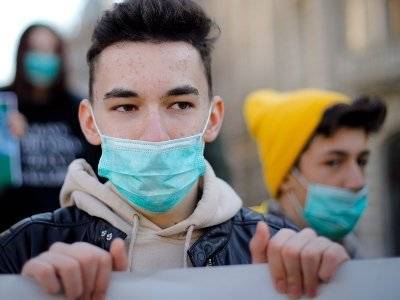 В Румынии участники протестной акции требовали доказательств существования коронавируса