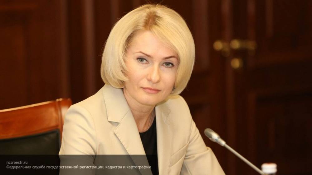 Вице-премьер РФ Абрамченко поручила исключить поставки санкционных товаров из стран ЕАЭС