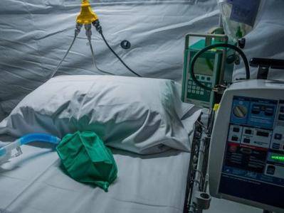 В Испании впервые за два месяца из-за коронавируса за сутки умерли менее 100 человек