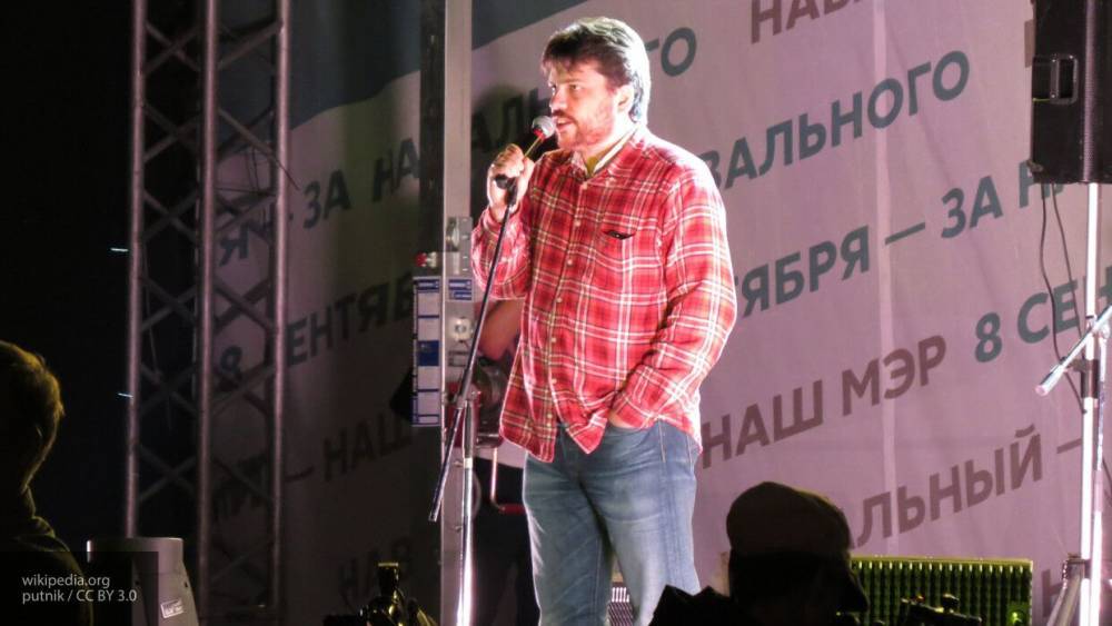 Волков пугает россиян "пиком заболеваемости", чтобы сорвать голосование по Конституции