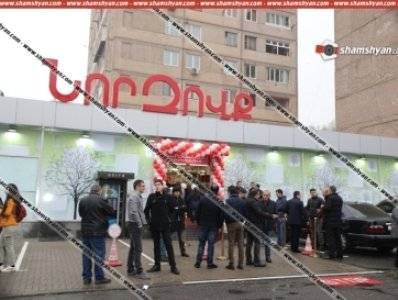 Выстрелы и поножовщина в Ереване: двоих госпитализировали